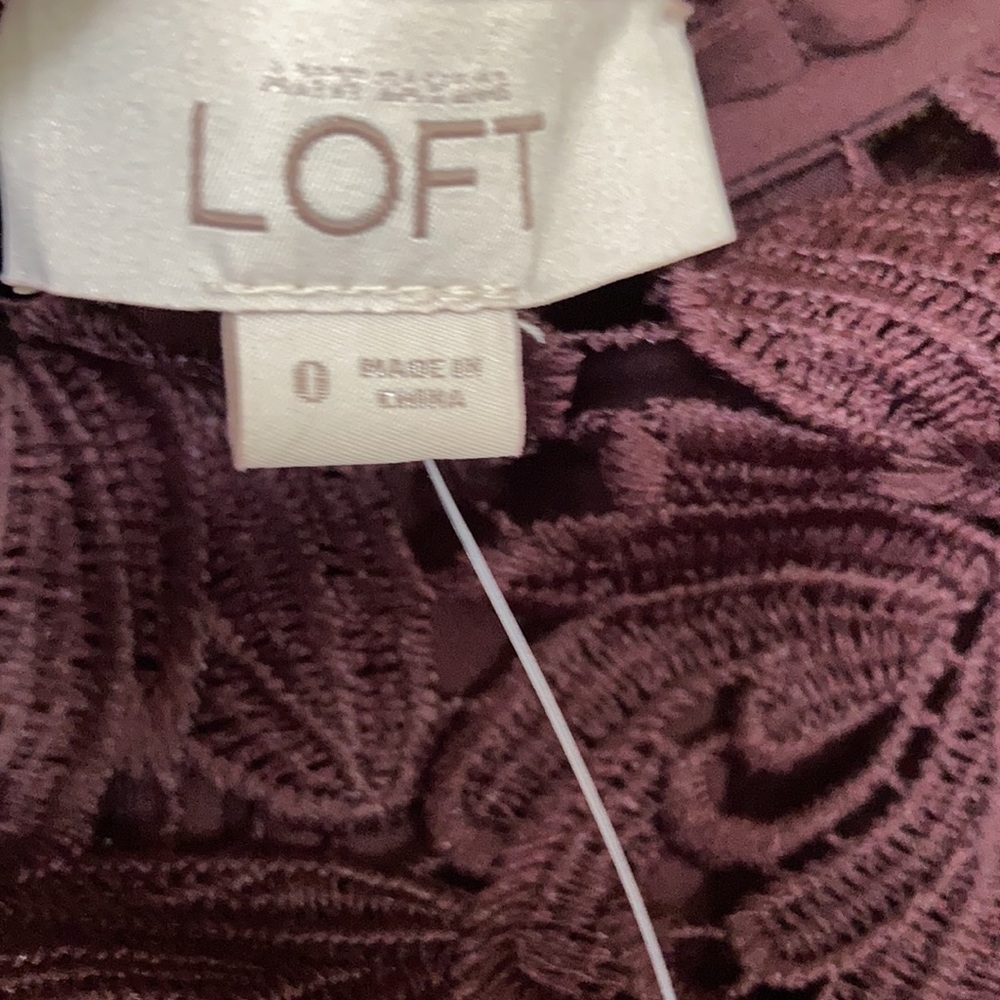 Loft embroidered floral crochet lace like outer layer dress size 0 - Picture 16 of 17